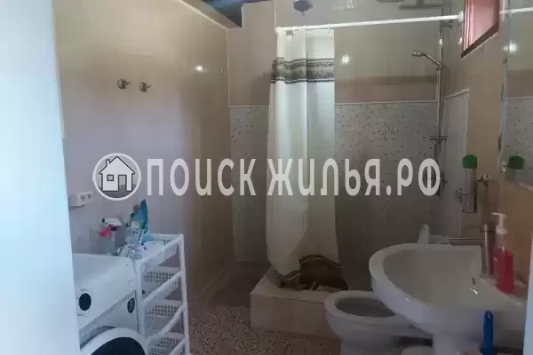 Частный сектор «Коттедж в центре Гудауты»