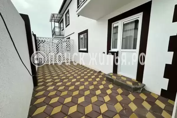 Квартира «Трехкомнатная квартира у моря» Квартира «Трехкомнатная квартира у моря»