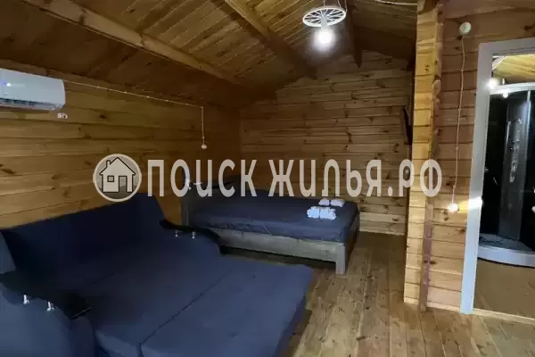 Частный сектор «Домик со всеми удобствами в центре»