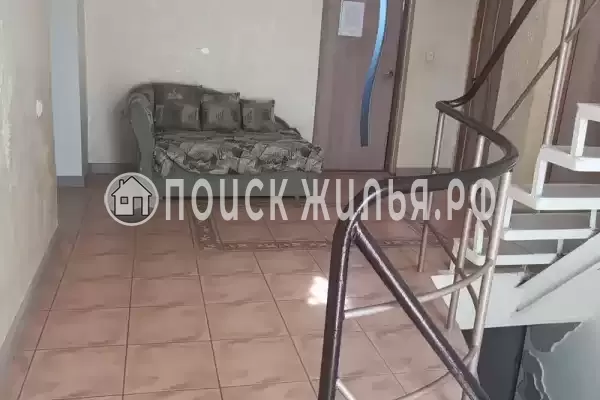 Частный сектор «Часть дома с бассейном под ключ»