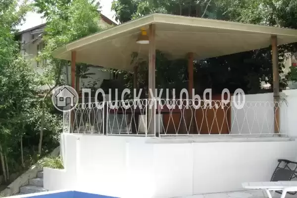 Дом под ключ «Домик с бассейном»