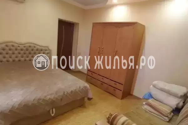 Частный сектор «Дом на Самариной, до 10+3 человек»