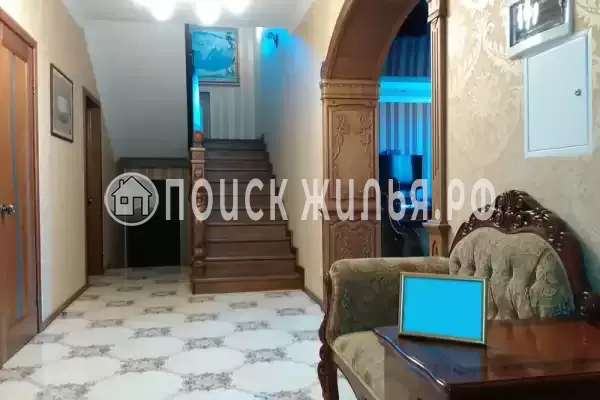 Частный сектор «Дом на Самариной, до 10+3 человек»