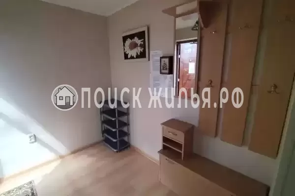 Частный сектор «Трёхкомнатная уютная кв-ра, район Зимнего театра»