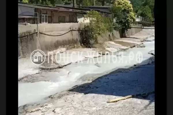 Частный сектор «Часть дома у реки»