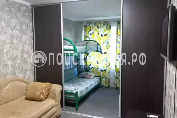 Квартира «В центре на 5 человек» Квартира «В центре на 5 человек»