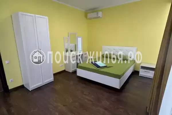 Частный сектор «Дом с бассейном» Частный сектор «Дом с бассейном»