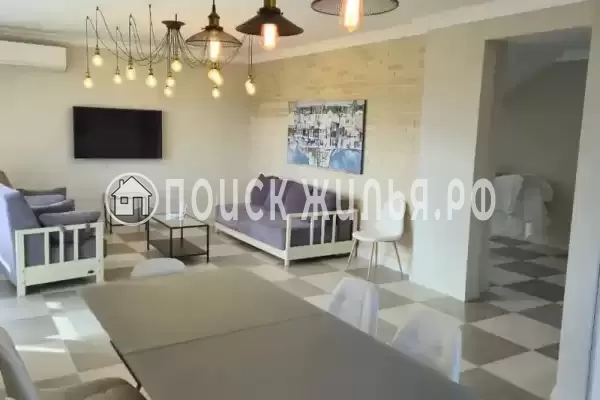 Частный сектор «Вилла на 1 береговой линии» Частный сектор «Вилла на 1 береговой линии»