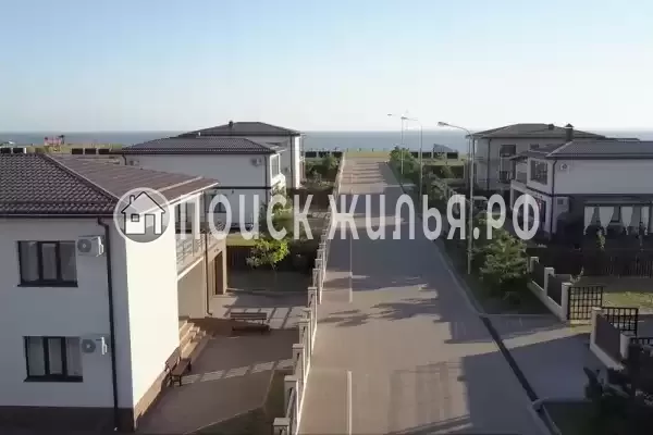 Частный сектор «Коттедж на 1 береговой»