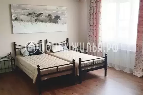 Частный сектор «Коттедж на 1 береговой»