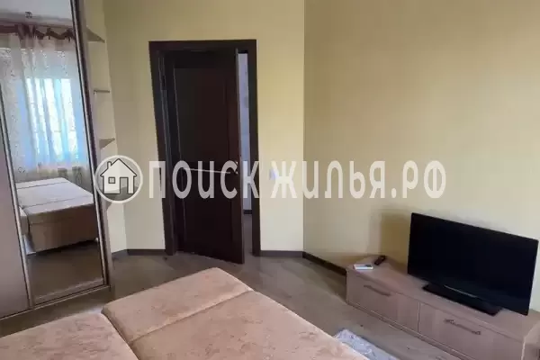 Частный сектор «Уютный коттедж с бассейном» Частный сектор «Уютный коттедж с бассейном»