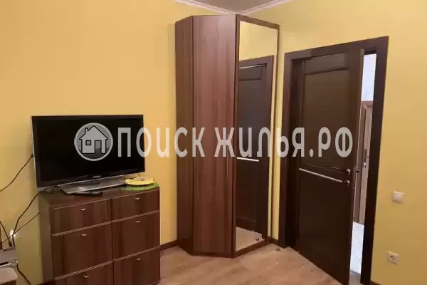 Частный сектор «Уютный коттедж с бассейном» Частный сектор «Уютный коттедж с бассейном»