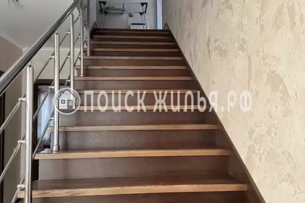 Частный сектор «Уютный коттедж с бассейном» Частный сектор «Уютный коттедж с бассейном»