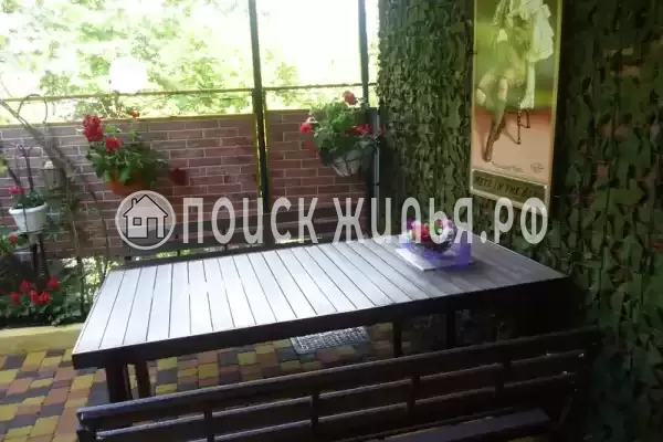 Частный сектор «Трехкомнатный коттедж» Частный сектор «Трехкомнатный коттедж»