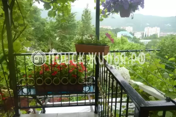 Частный сектор «Трехкомнатный коттедж» Частный сектор «Трехкомнатный коттедж»