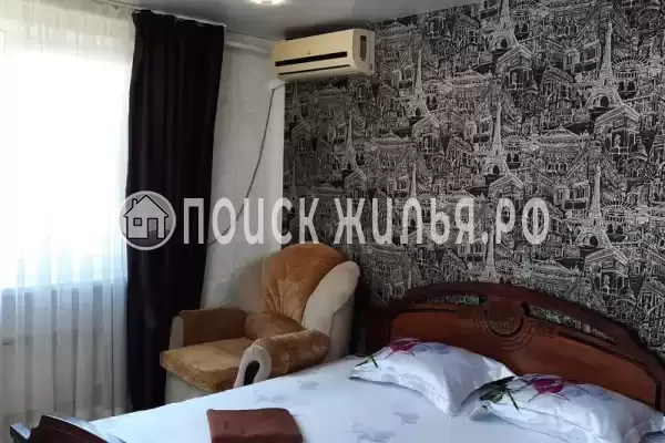 Дом под ключ, Розы Люксембург, д.63А