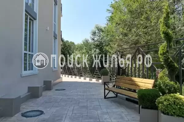 Квартира «На лазурной долине»