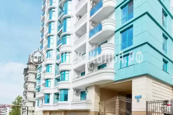 Квартира «Белый дворец» Квартира «Белый дворец»