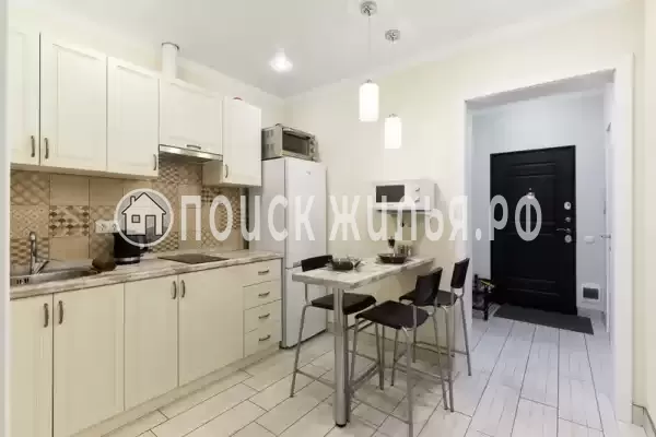 Квартира «Белый дворец» Квартира «Белый дворец»