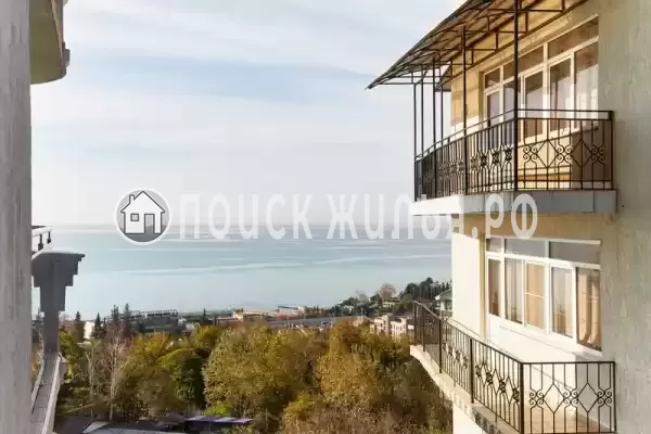 Квартира «Белый дворец» Квартира «Белый дворец»