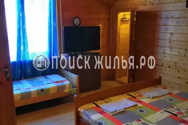 Частный сектор «Номер в частном секторе на Школьной» Частный сектор «Номер в частном секторе на Школьной»