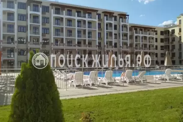 Апартаменты «Шикарные апартаменты с бассейнами во дворе»