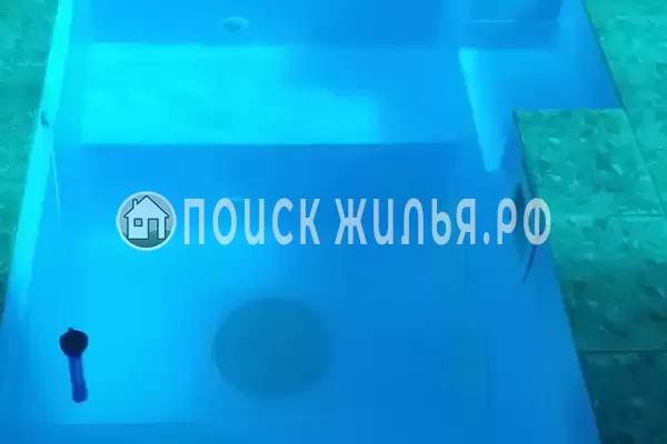 Частный сектор «Бревенчатый дом в лесу у моря»