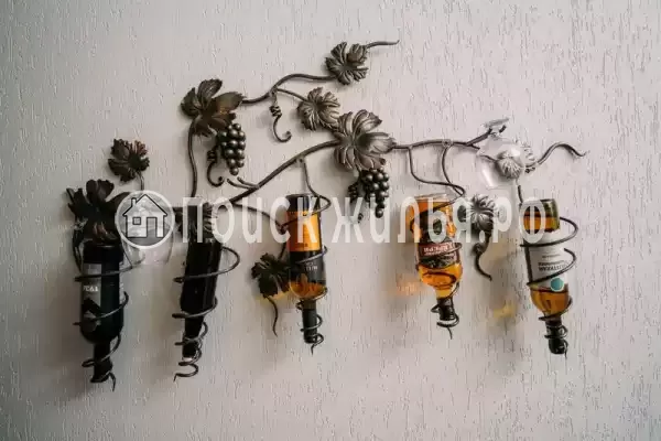 Частный сектор «Бревенчатый дом в лесу у моря»