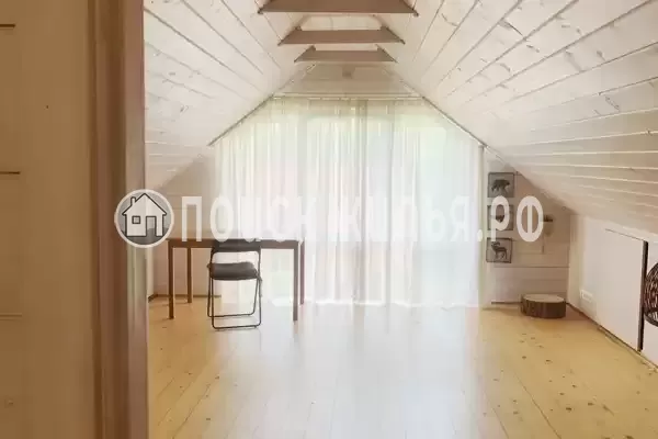 Частный сектор «Дом с мансардой»