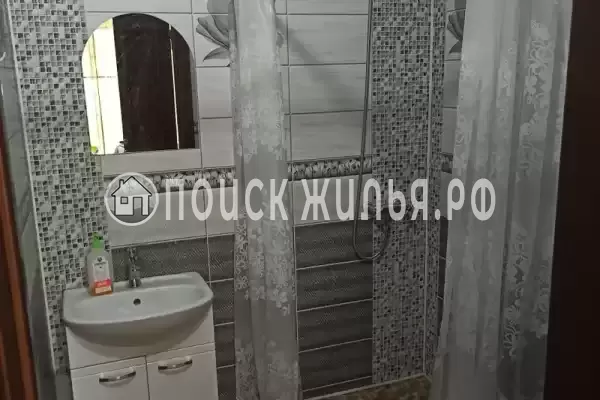 Частный сектор «Дом для семейного отдыха без шумных соседей»