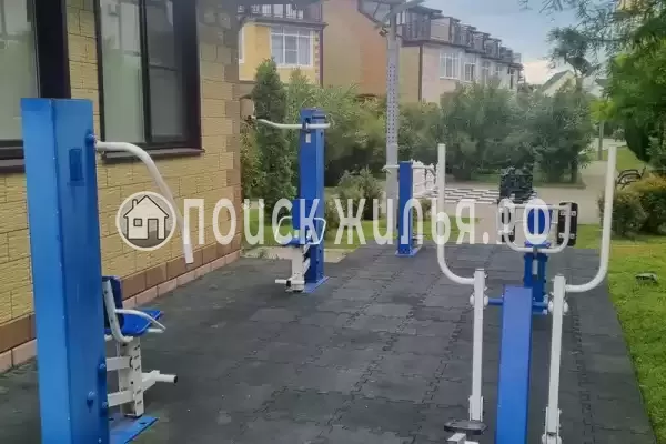 Частный сектор «Таунхаус в Тюльпановке»