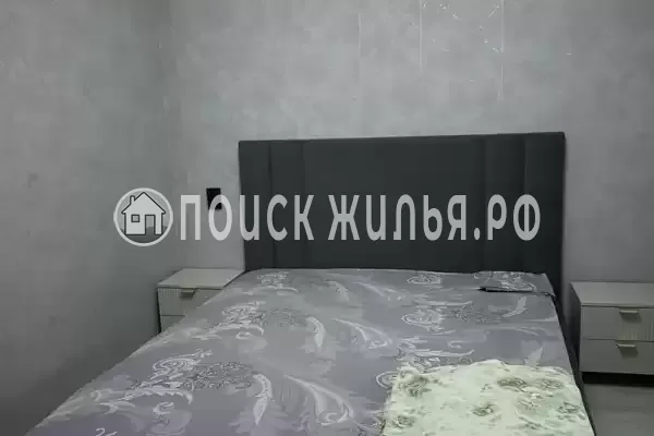 Дом под ключ «Трехкомнатный этаж под ключ со своим двором»