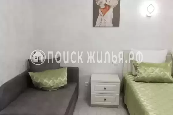 Частный сектор «Апартамент с бассейном»