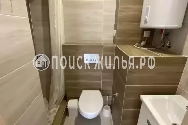 Частный сектор «Трёхэтажный таунхаус в 5 минутах от моря» Частный сектор «Трёхэтажный таунхаус в 5 минутах от моря»