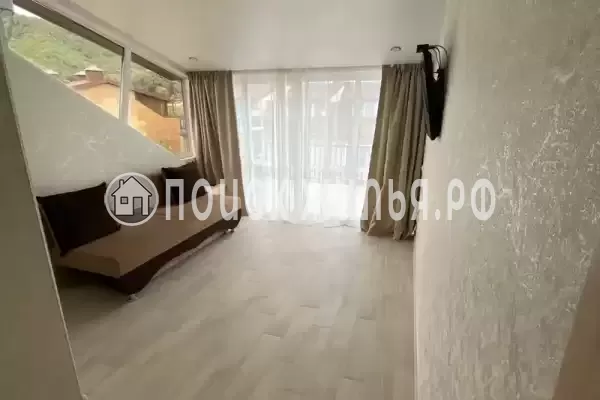 Частный сектор «Трёхэтажный таунхаус в 5 минутах от моря» Частный сектор «Трёхэтажный таунхаус в 5 минутах от моря»