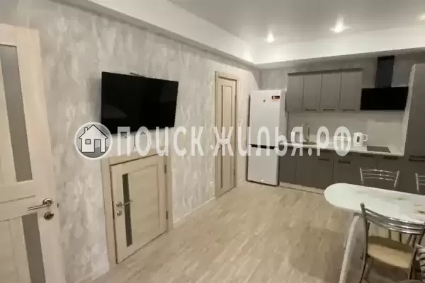 Частный сектор «Трёхэтажный таунхаус в 5 минутах от моря» Частный сектор «Трёхэтажный таунхаус в 5 минутах от моря»