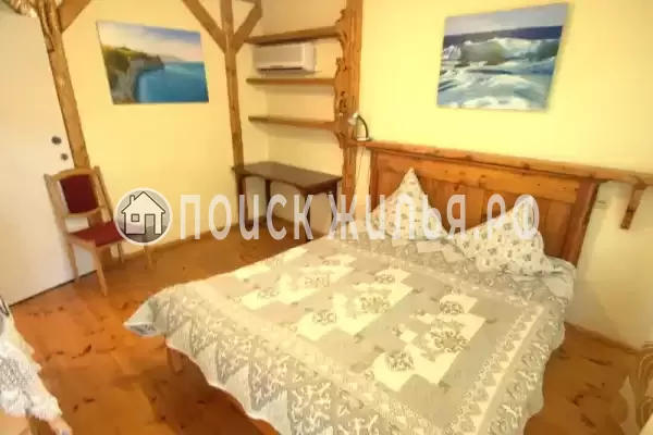 Частный сектор «Дом на 8 человек» Частный сектор «Дом на 8 человек»