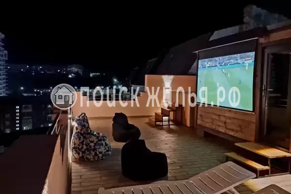 Частный сектор «Таунхаус с панорамной крышей»