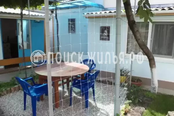 Частный сектор «Уютный 2-х комнатный дом у моря и набережной» Частный сектор «Уютный 2-х комнатный дом у моря и набережной»