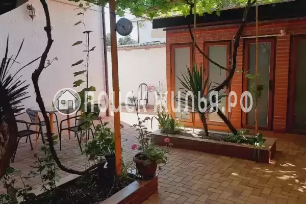 Частный сектор «Уютный дом на Херсонской на 9 гостей» Частный сектор «Уютный дом на Херсонской на 9 гостей»