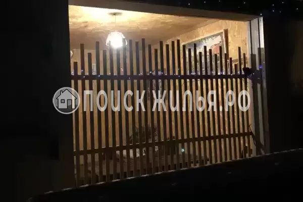 Частный сектор «Дом с бассейном и детской площадкой»