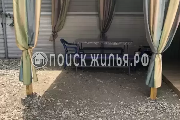 Частный сектор «Дом с бассейном и детской площадкой»