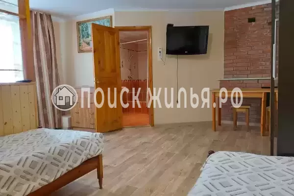 Частный сектор «Таунхаус на 4−8 человек» Частный сектор «Таунхаус на 4−8 человек»