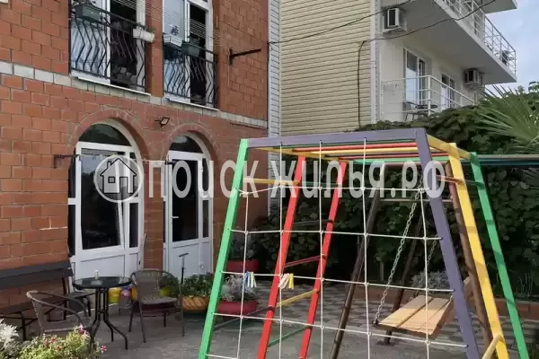 Частный сектор «Этаж в доме на 5−7 человек» Частный сектор «Этаж в доме на 5−7 человек»