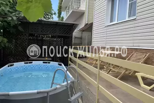 Частный сектор «Этаж в доме на 5−7 человек» Частный сектор «Этаж в доме на 5−7 человек»