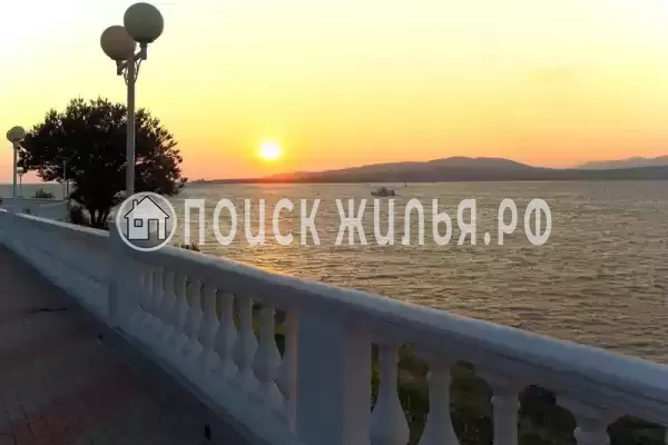 Квартира «На первой береговой линии» Квартира «На первой береговой линии»