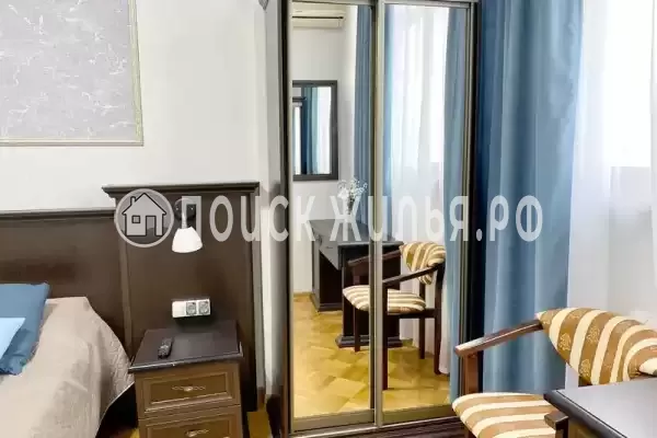 Частный сектор «Видовая двушка в золотом треугольнике» Частный сектор «Видовая двушка в золотом треугольнике»