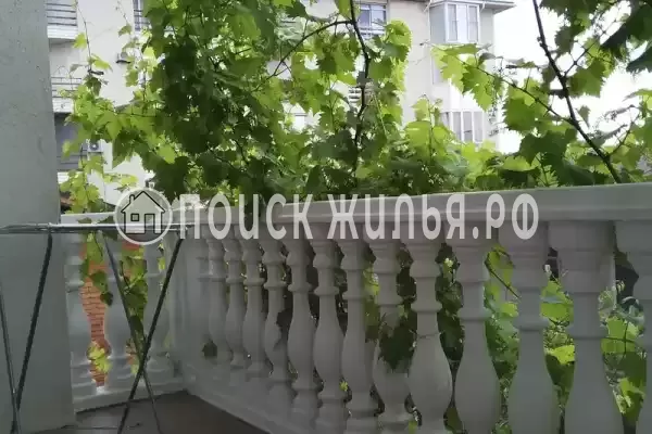 Частный сектор «Дом двухэтажный на Набережной»