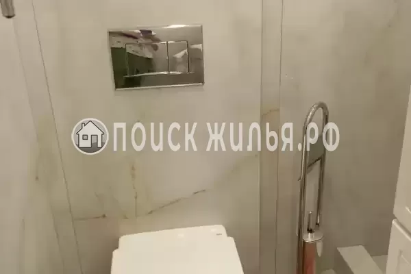 Частный сектор «Трёхэтажный таунхаус в 5 минутах от моря»