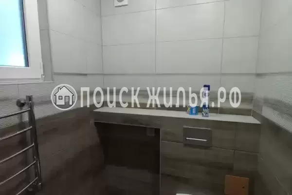 «На Победе»